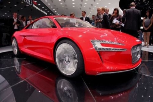 ������� ������������� Audi E-Tron #2