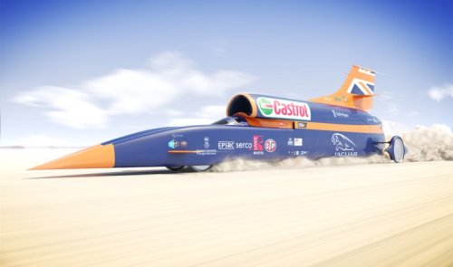 Автомобиль Bloodhound SSC