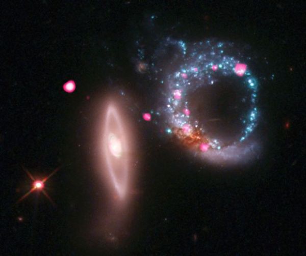 ����������� ������ Arp 147