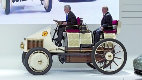 ���������� Semper Vivus �� �������� Geneva Motor Show 2011