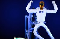 ����� Robonaut