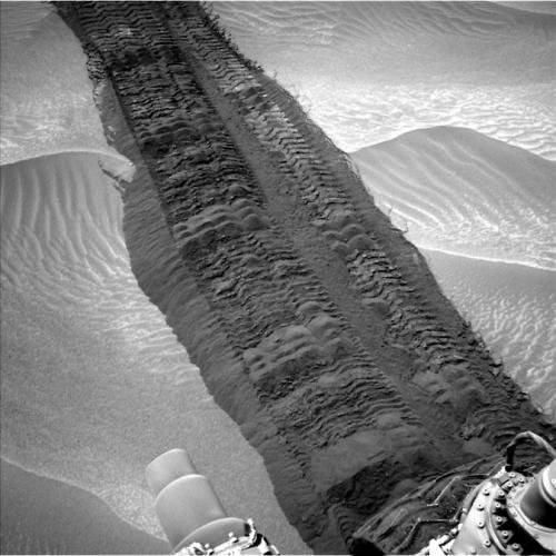 Следы марсохода Curiosity Следы марсохода Curiosity