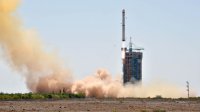Запуск ракеты Long March Запуск ракеты Long March