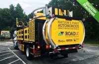 Грузовой автомобиль-робот Грузовой автомобиль-робот