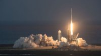 Старт ракеты Falcon 9 Старт ракеты Falcon 9