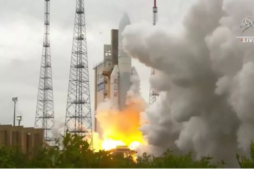 ������ ������ Ariane 5
