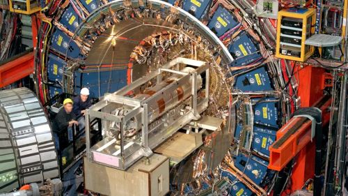 ������ CDF-II ���������� Tevatron