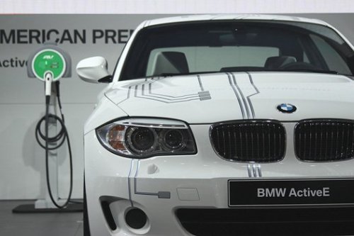 ������������� ���������� BMW Active-E