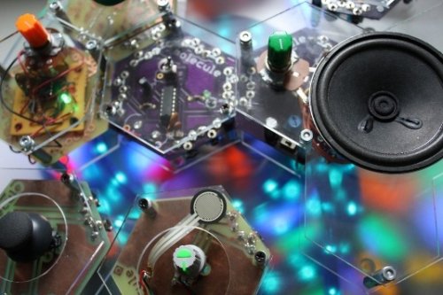 ����� ������� Molecule Synth