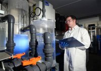 Опытная установка по производству бензина Опытная установка по производству бензина