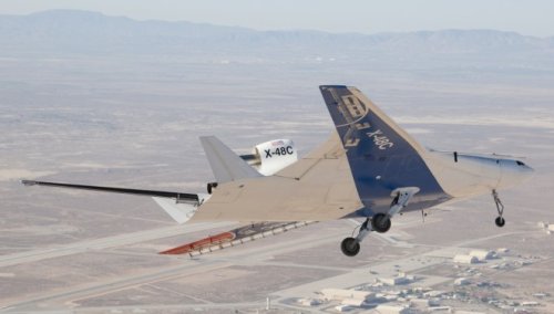 ����������������� ������� X-48C