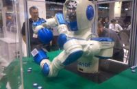 Робот Dexter Bot Робот Dexter Bot
