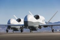 ������������ MQ-4C Triton