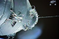 Космический корабль Shenzhou 10 в космосе Космический корабль Shenzhou 10 в космосе